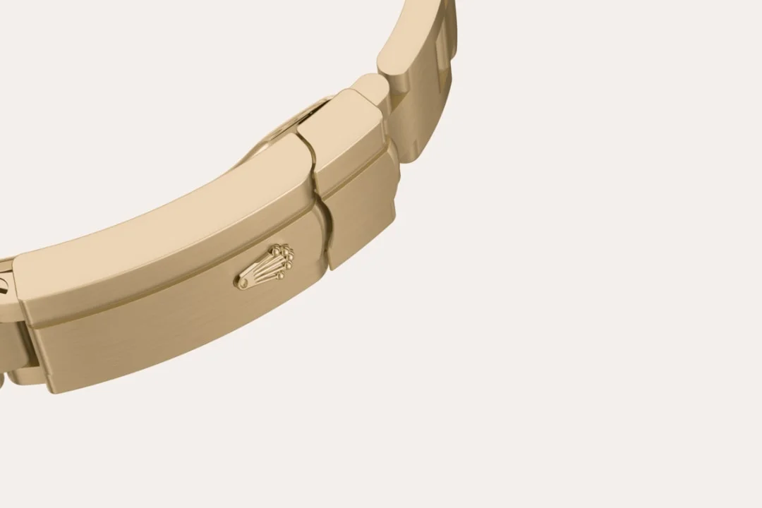 Rolex Oyster Perpetual 34 - The Oyster bracelet