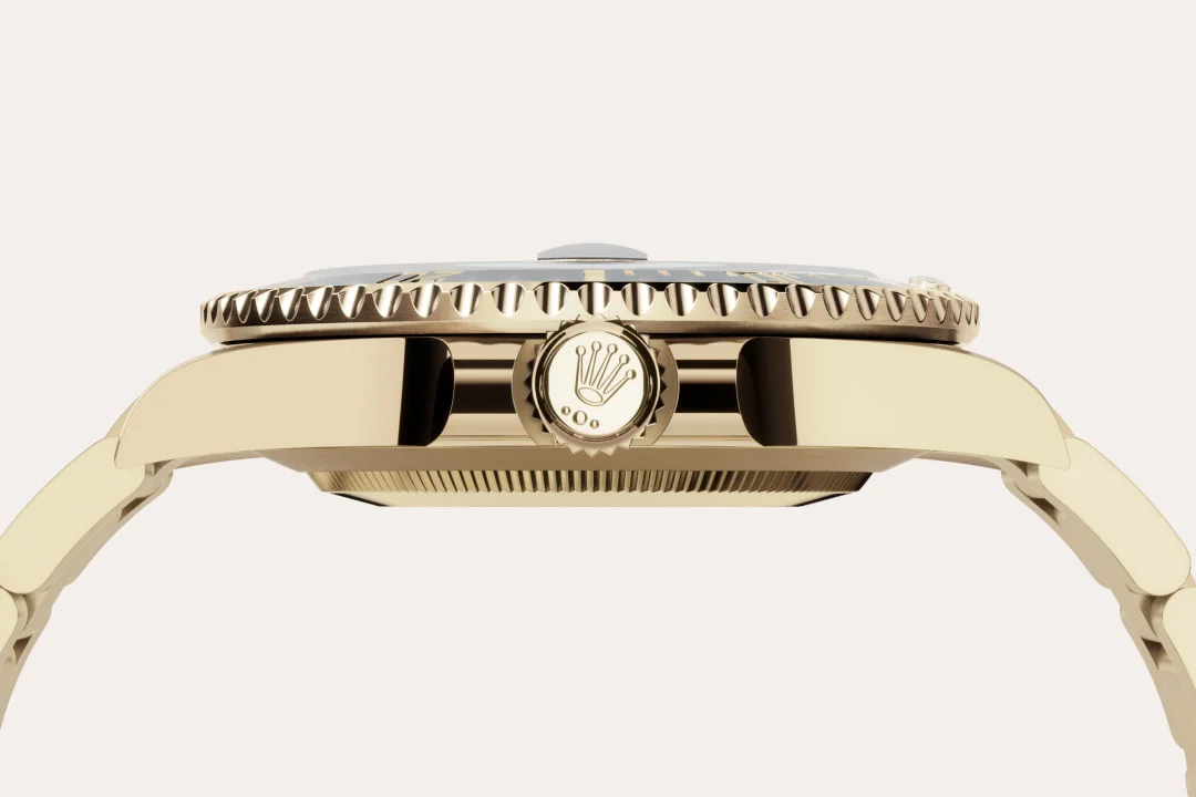 Rolex Submariner Date - 18 ct yellow gold