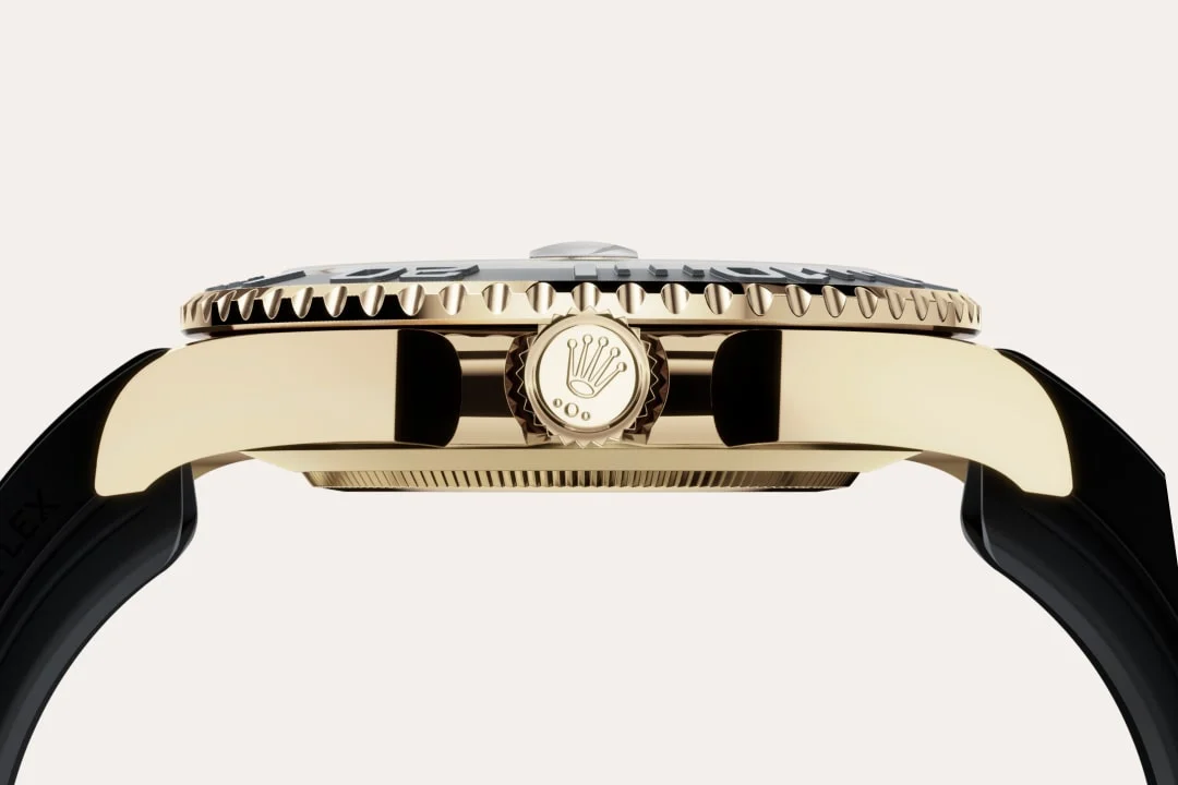 Rolex Yacht-Master 42 - 18 ct yellow gold