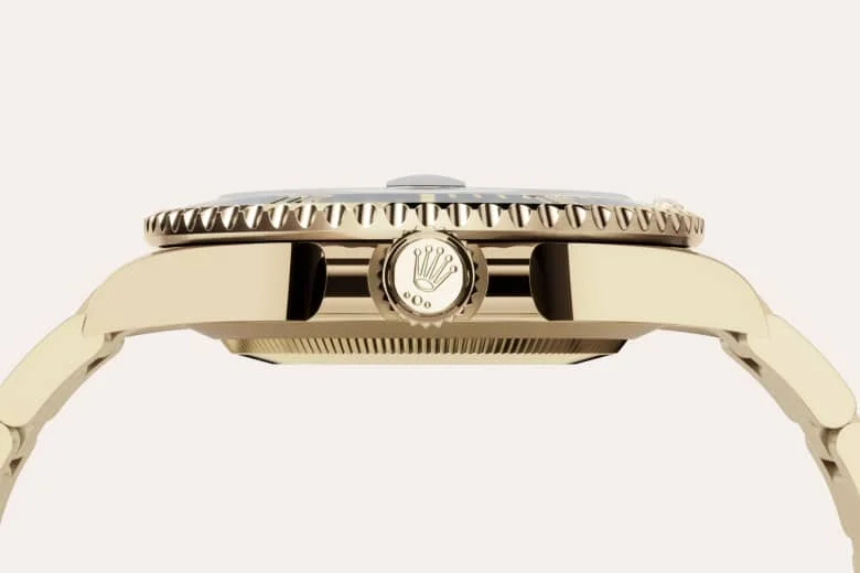 Rolex Submariner Date - 18 ct yellow gold