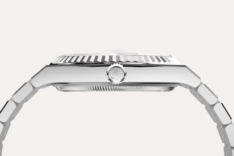 Rolex Land-Dweller 36 - White Rolesor