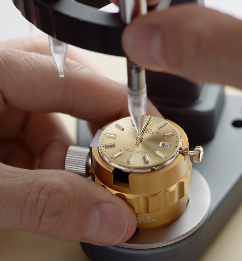 The Rolex servicing procedure step
