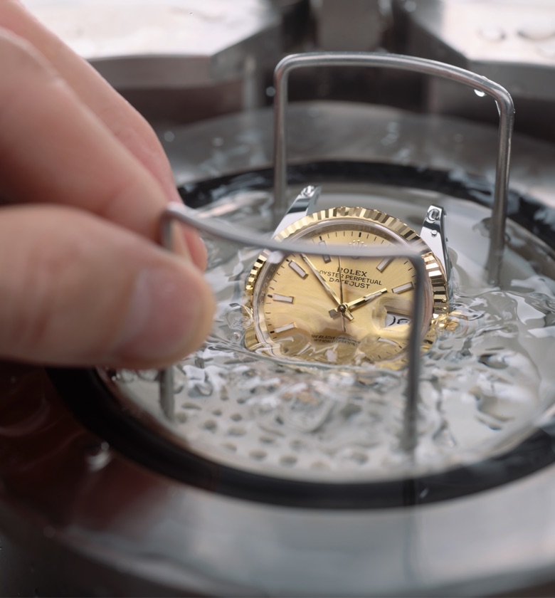 The Rolex servicing procedure step